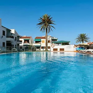 apartamentos-los-balandros.in-canary-islands.com/