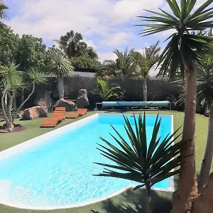 casa-brujas-lajares.hotelsfuerteventura.org/