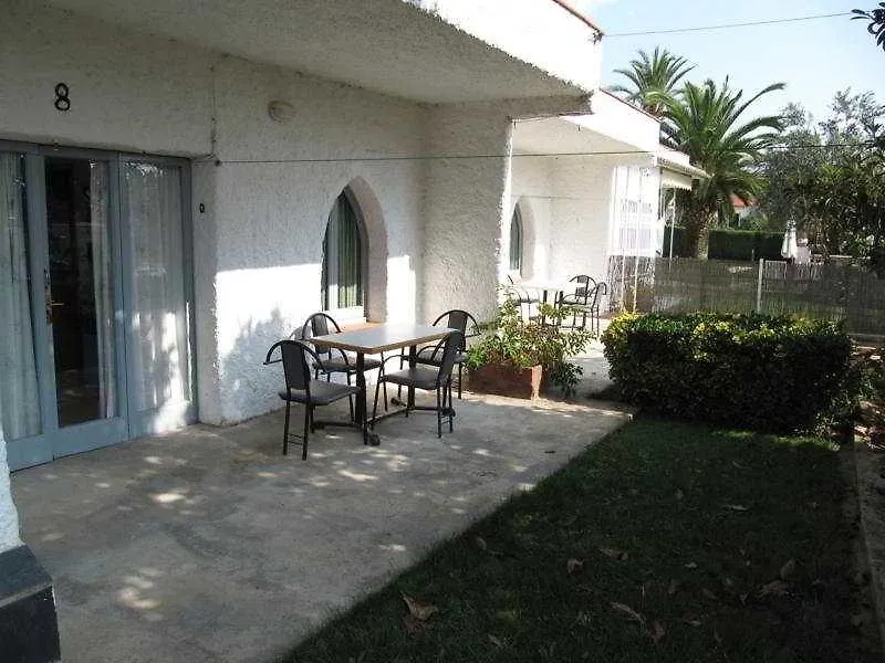 Bungalows Papalus - Golf Lloret - Lloret de Mar 0*,  Spain